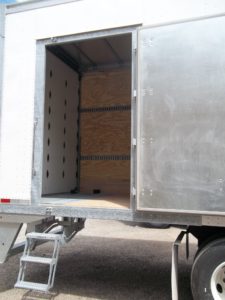 Semi trailer with extra-wide side door