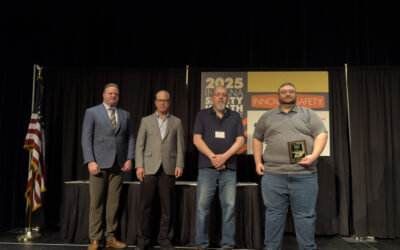 Strick Trailers Recognized with the Governor of Indiana’s Workplace Safety Award for Rising Star